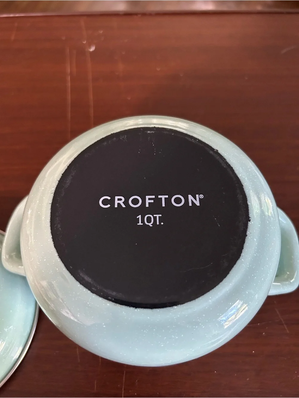 Crofton light Green Enamel 1 quart casserole dish.